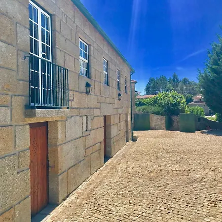Pinhadouro Valley House Дом отдыха Байан